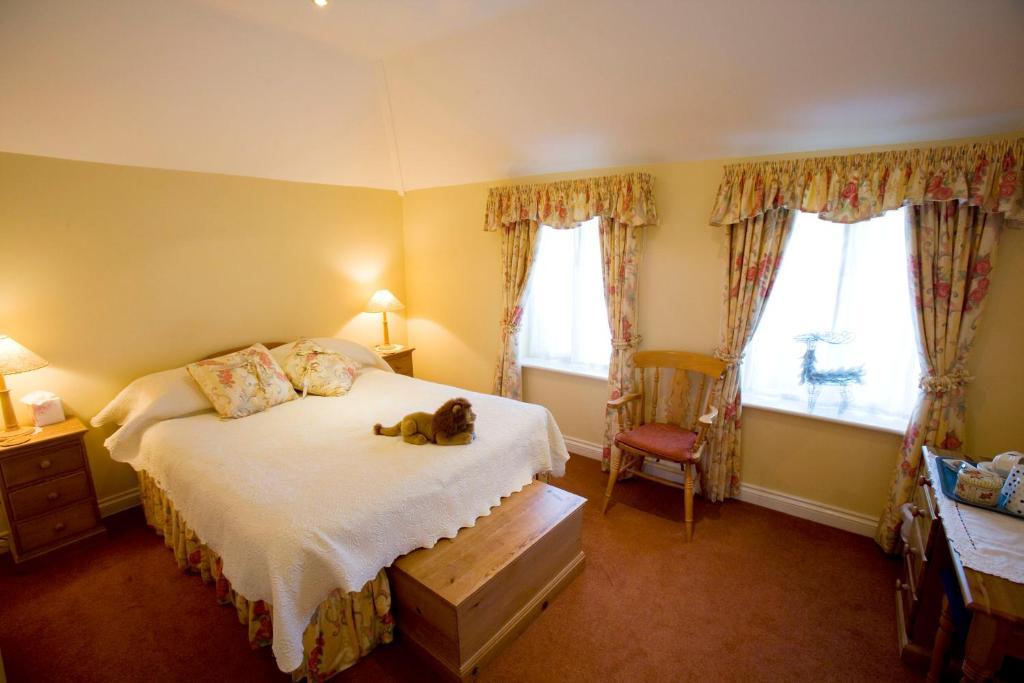 The Three Lions Hotel Fordingbridge Bilik gambar